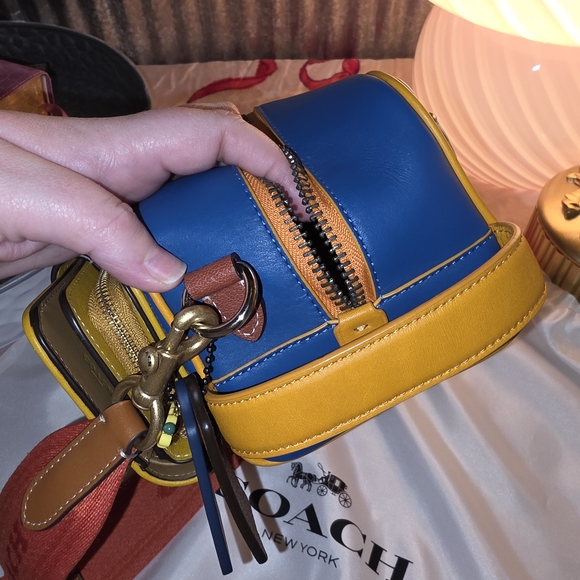 Coach Crossbody Bag in Yellow and Navy - Picture 9 of 14